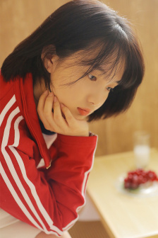 男人捏美女的胸视频刺激